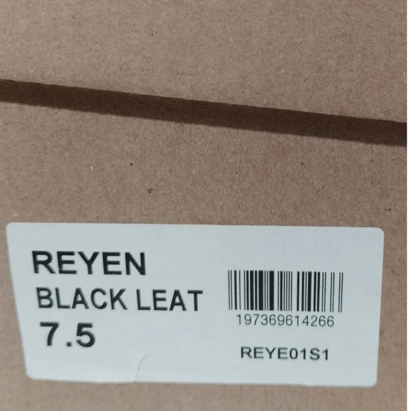 Steve Madden Reyen Black Leather Lace Up Boot (Women)Size 7.5 M New in box.. - - Picture 5 of 11